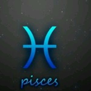 Meet your Posher, Rena